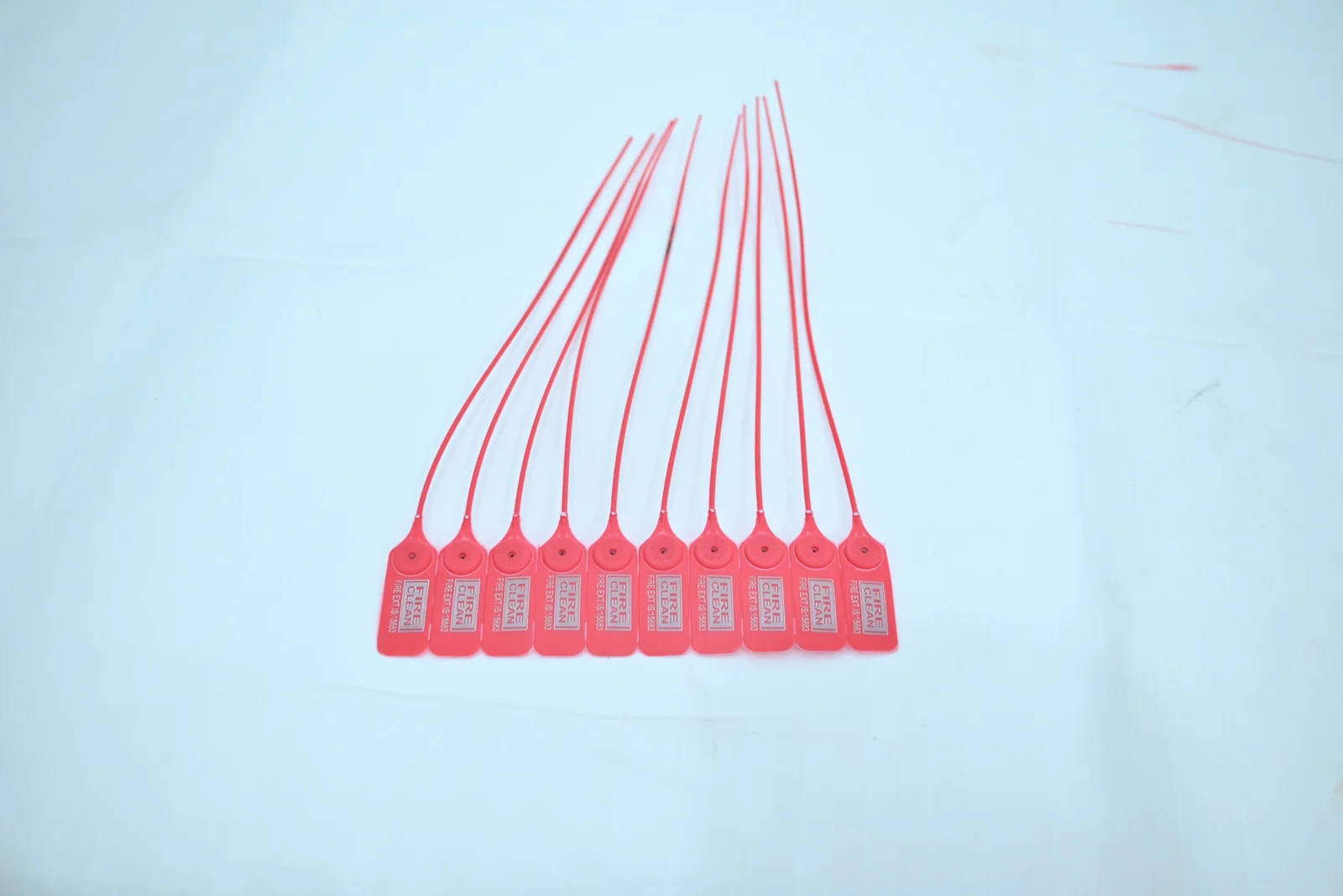 Red Pull-Tight Plastic Security Seals